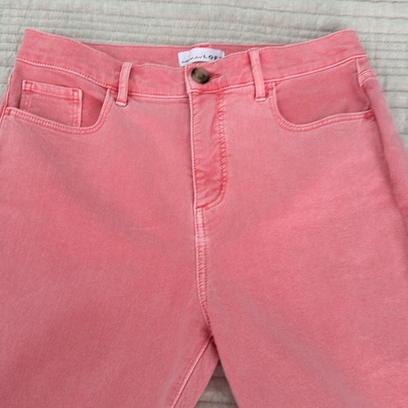 Cute Loft Coral Jeans NWOT - Picture 2 of 6